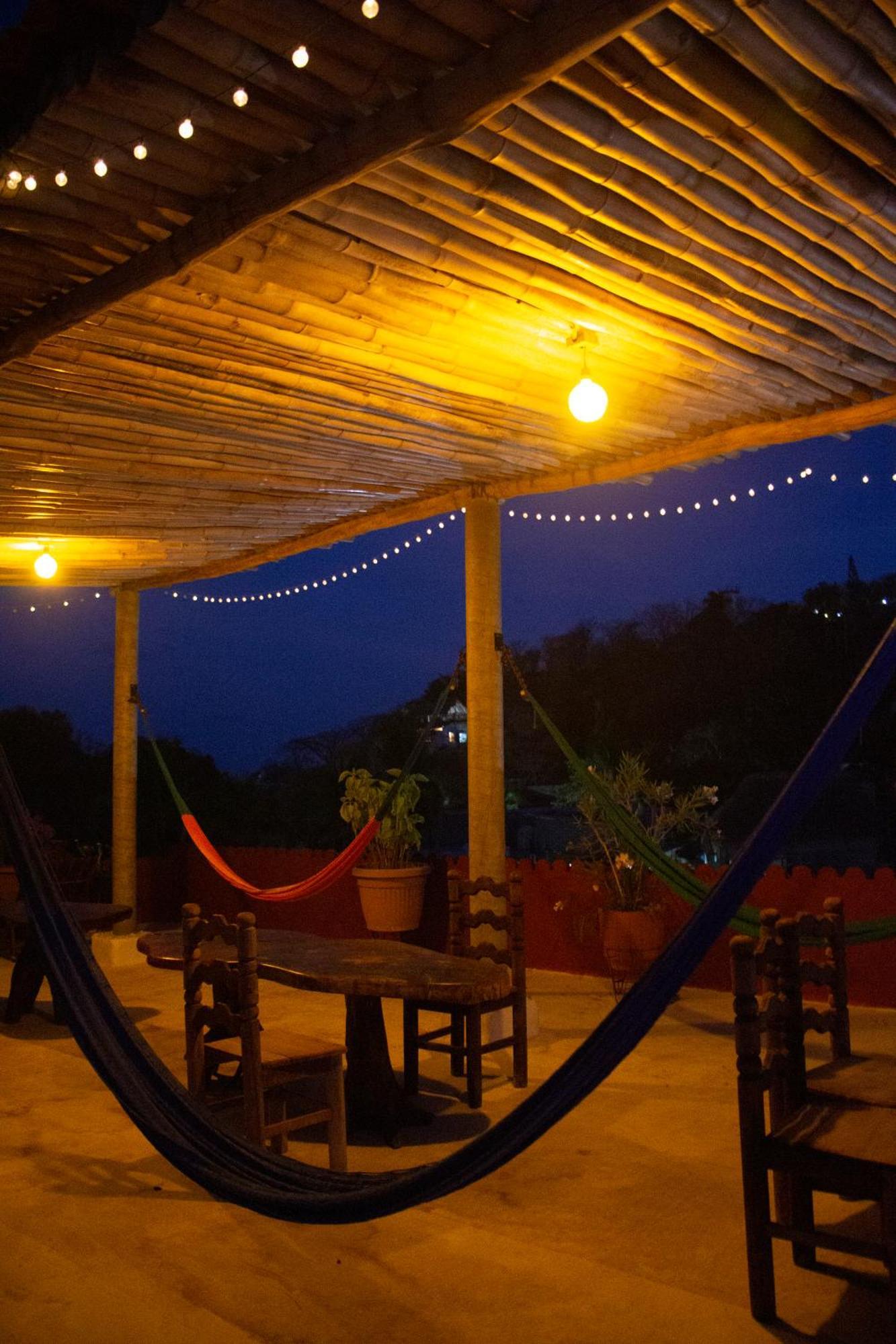 Hotel La Cabana Puerto Ángel Exteriör bild